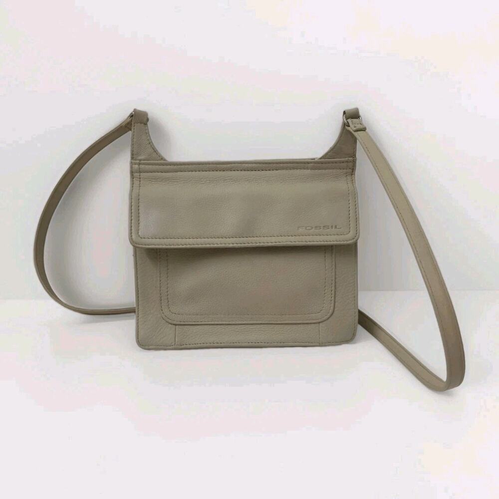 Fossil Tan Leather Crossbody Organizer Bag Neutral Minimalist Everyday Purse - Picture 13 of 13